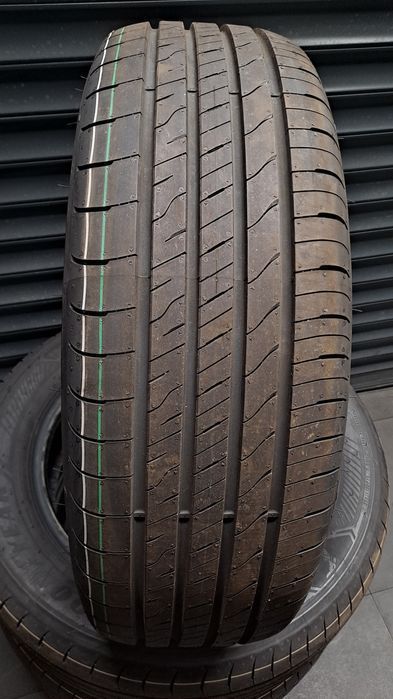 Nowe Opony Goodyear 215 60 R17  2024 rok