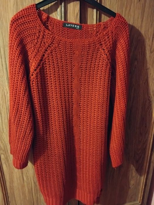 Sweterek gruby splot