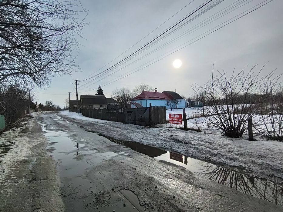 Продається земельна ділянка в с Борисів. 12000$