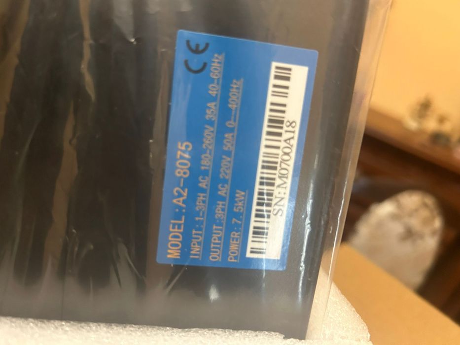 Частотний перетворювач VEVOR 220В – інвертор для електродвигуна, регул