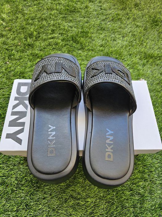 Klapki DKNY Ondara Platform SL Czarne r. 40