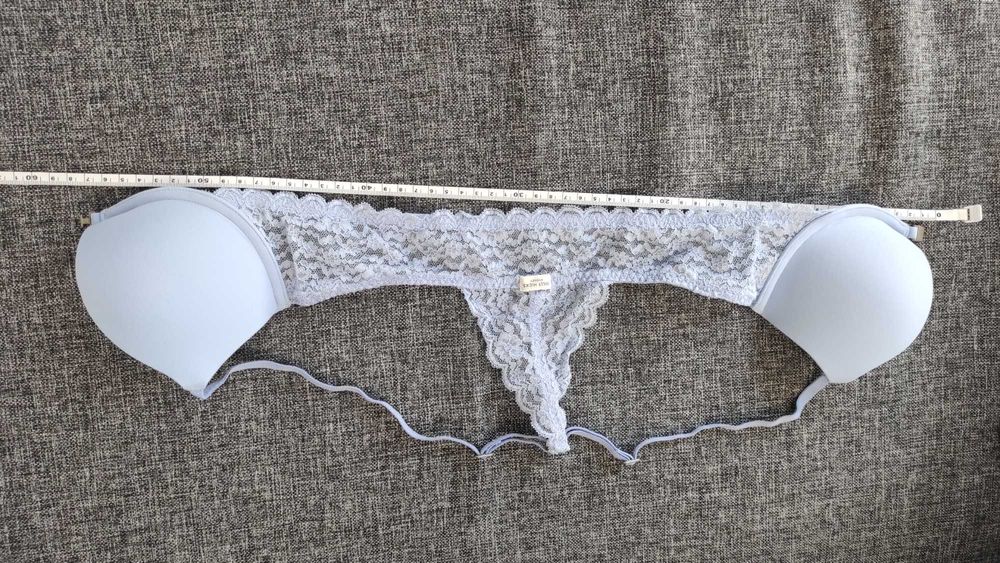 Biustonosz stanik push up odpinany zapinany z przodu delikatny kobiecy