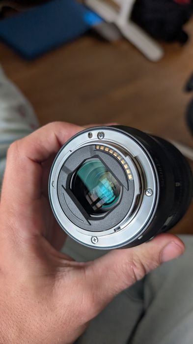 Sony 16mm f1.8 G