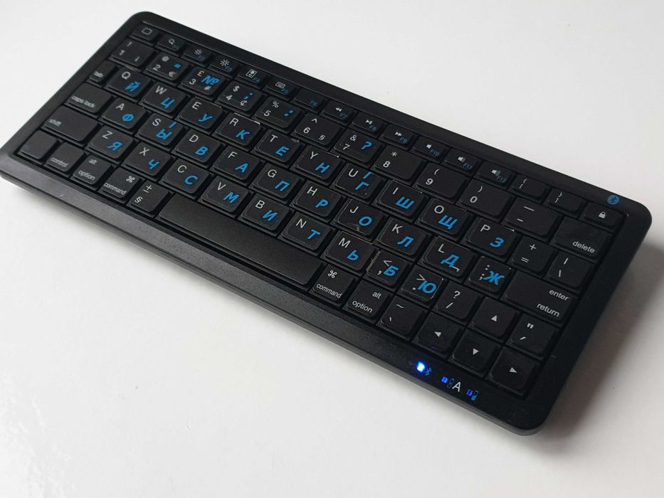 міні клавіатура  Bluetooth  iPad Cygnett CY0162KBKEY Android, iOS  Windows