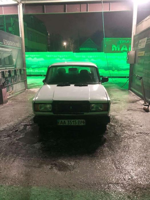 Продам ВАЗ 2107 не на ходу.