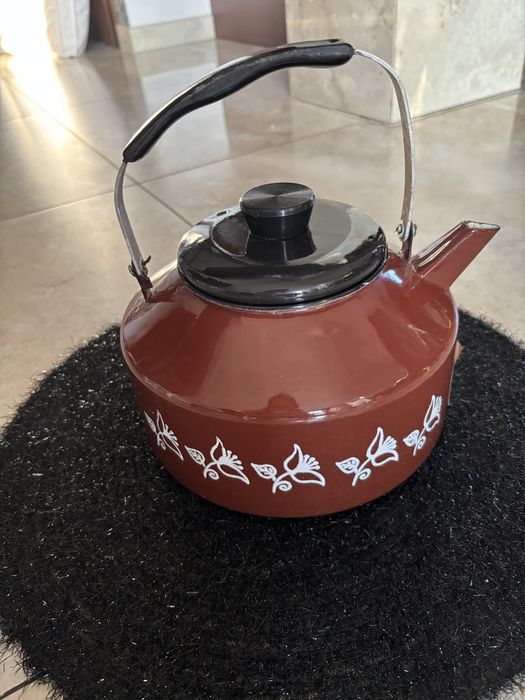 Nowy czajnik emaliowany z prl-u Światowit myszków