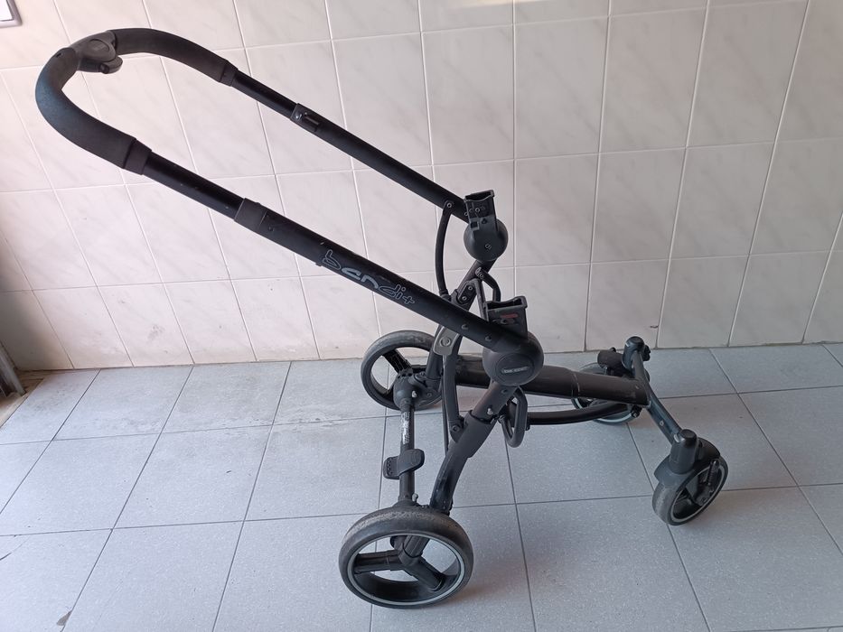 Carrinho topo de gama Be Cool Bandit completo com ovo+alcofa+cadeira