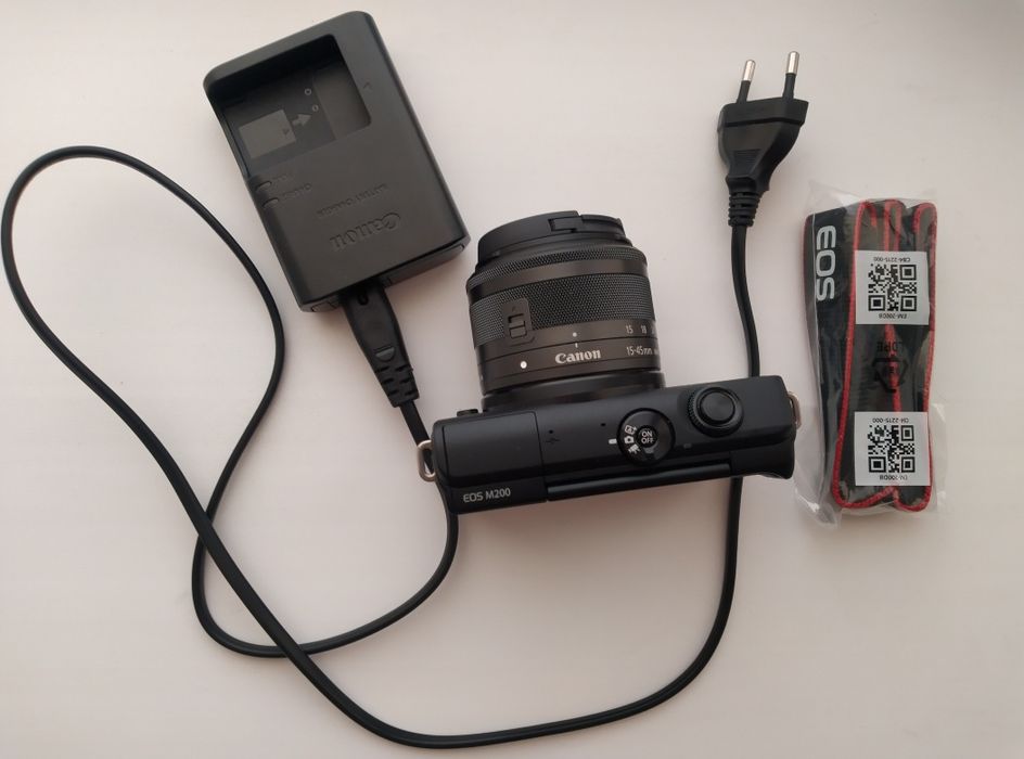 Фотоапарат Canon EOS M200 15-45mm IS STM Kit Black