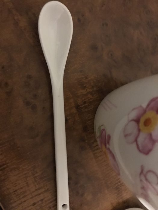 Продам новую керамическую чашку.