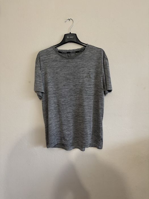 T-shirt sportowy Peak running