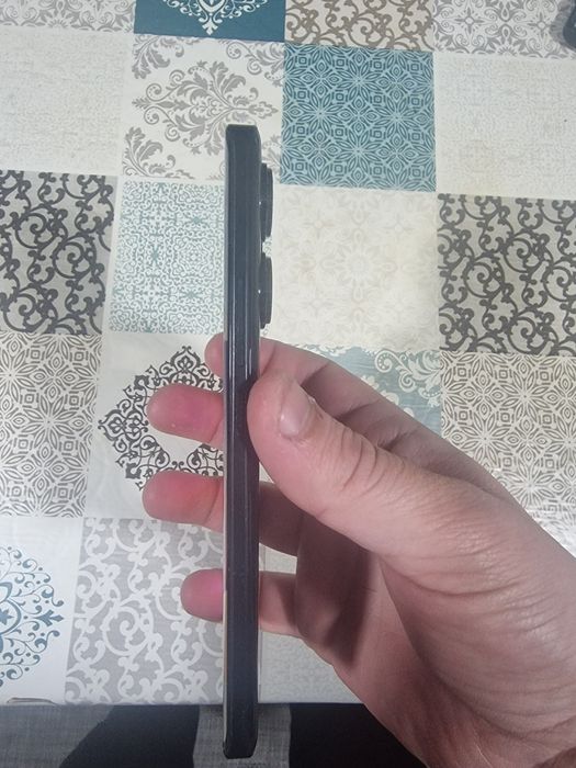 Xiaomi redmi note 13 pro+