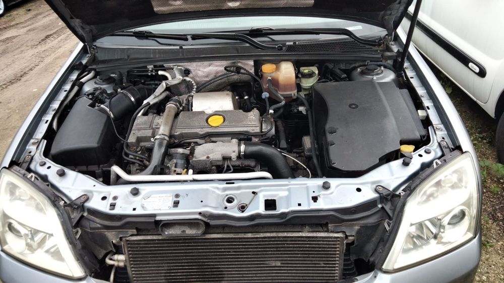 OPEL VECTRA C (Z02) 2.0 DTI DISPONÍVEL PARA PEÇAS