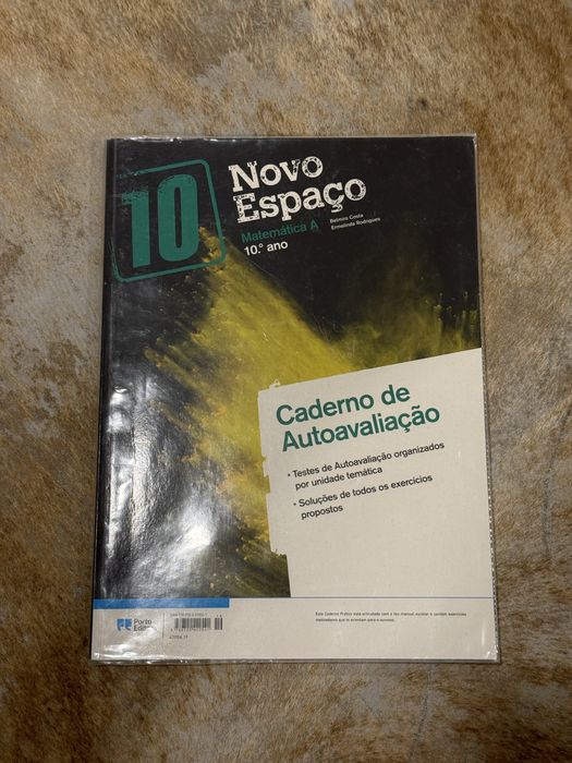 2 Cadernos Práticos e de autoavaliaçao do Novo espaço