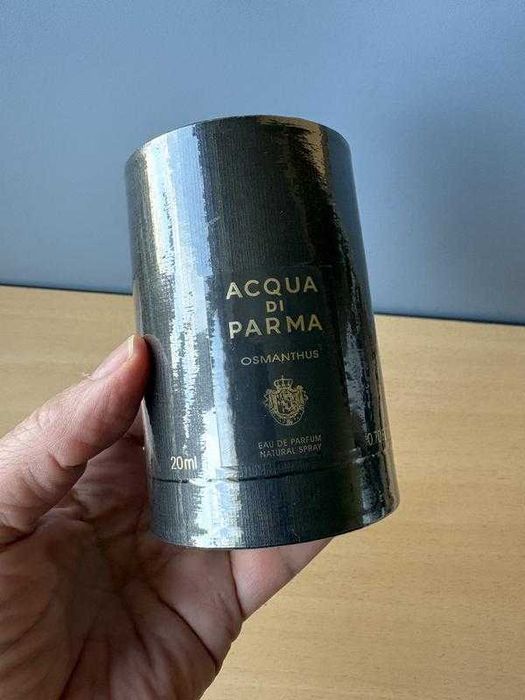 Yuzu від acqua di parma тревел версія