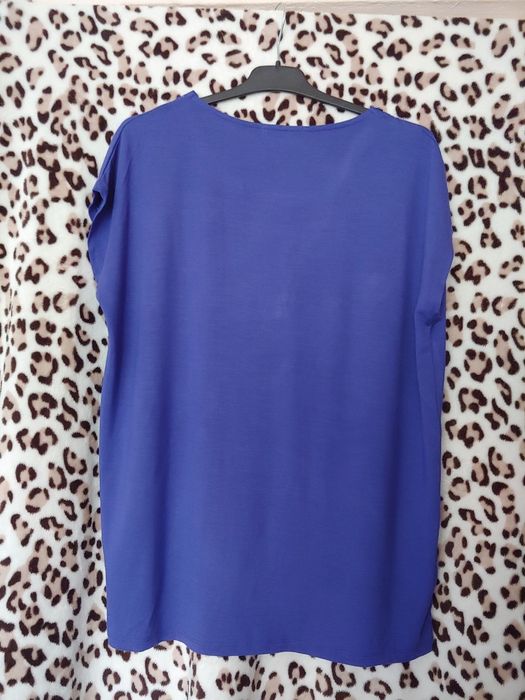 Nowa bluzka. Rozmiar M. Polecam!