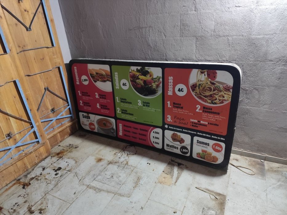 Luminoso publicidade