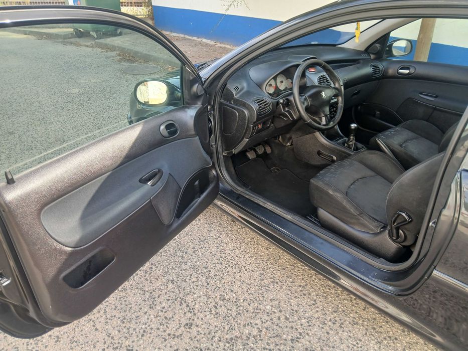 Peugeot 206 1.6 hdi 2 lugares
