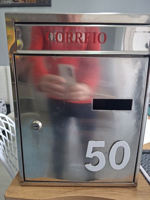 Vendo caixa correio Inox