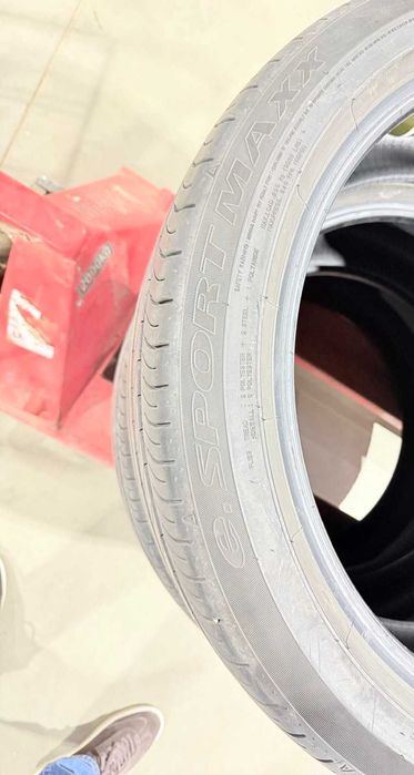 Автошини для Аватр 12 / AVATR 12 : 265/40 R21