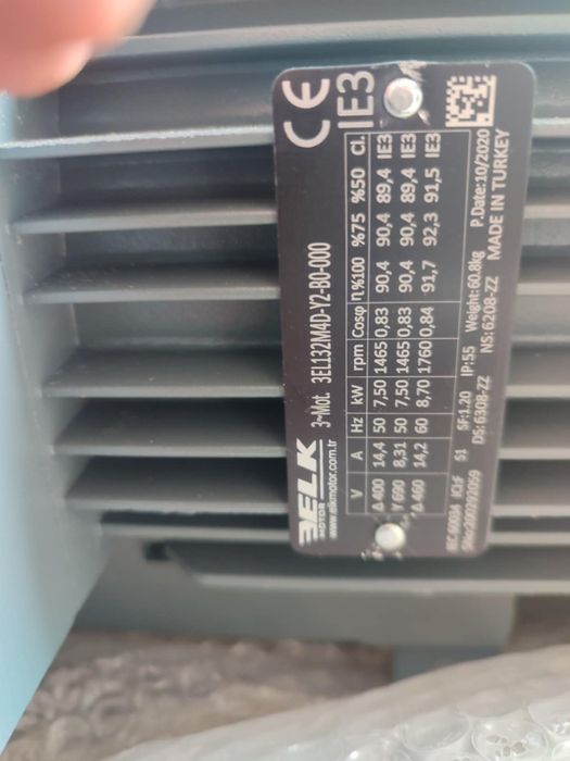 Продам електродвигуни