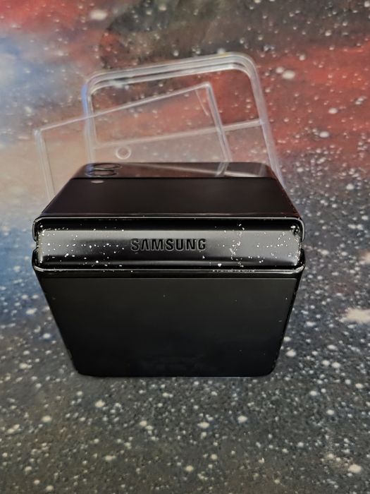 Samsung Z-flip 3 5G