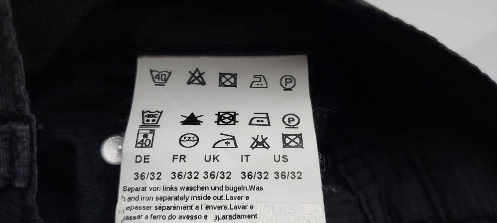 Spodnie męskie Hugo Boss rozmiar 36/32 100% bawełna okazja oryginalne