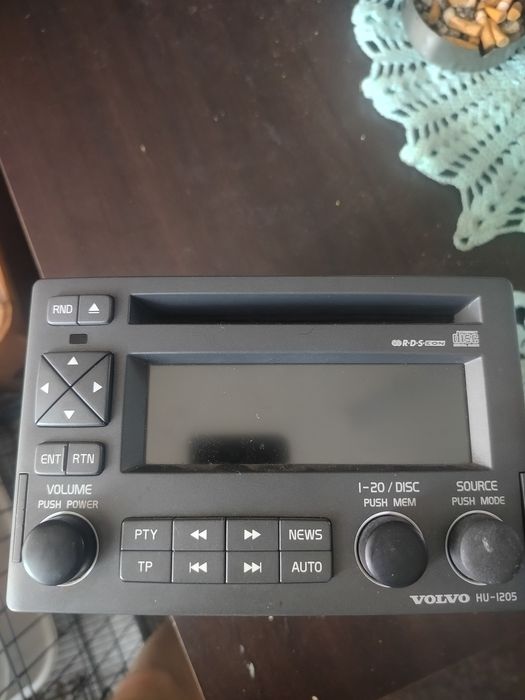 Radio Volvo HU - 1205