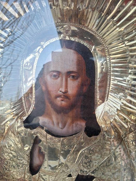 Икона старая большая.