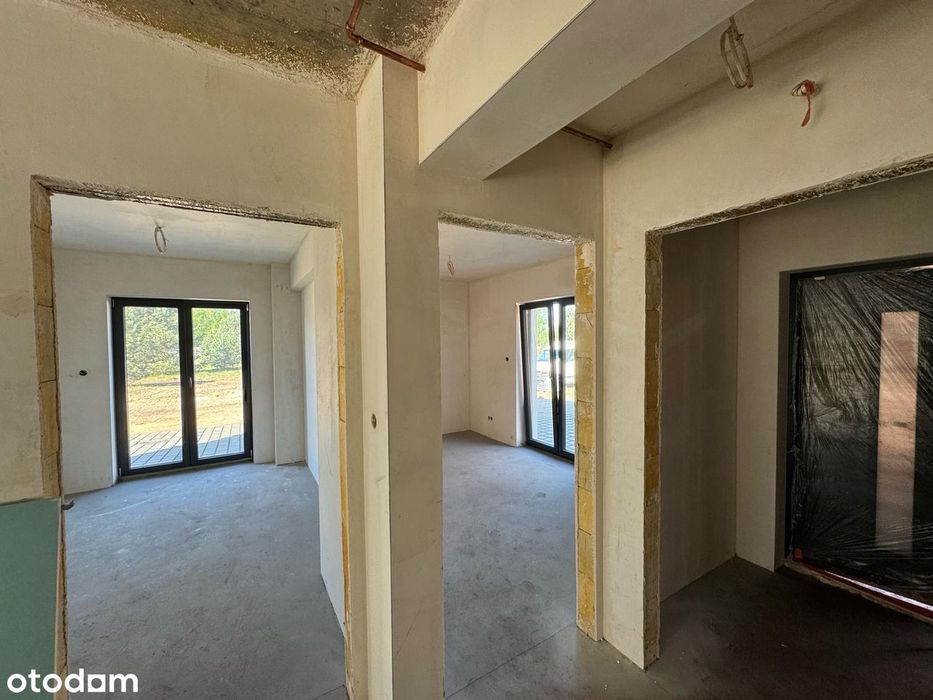 Nowy apartament z ogródkiem w sąsiedztwie lasu