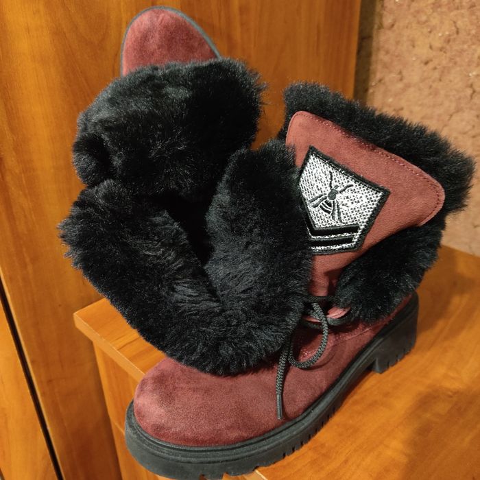 Зимові, на овчині 38р