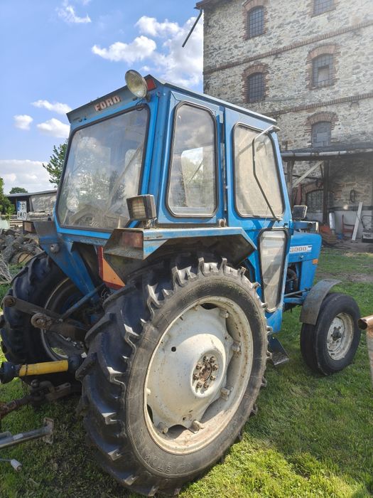Ford 3000 sprawny technicznie