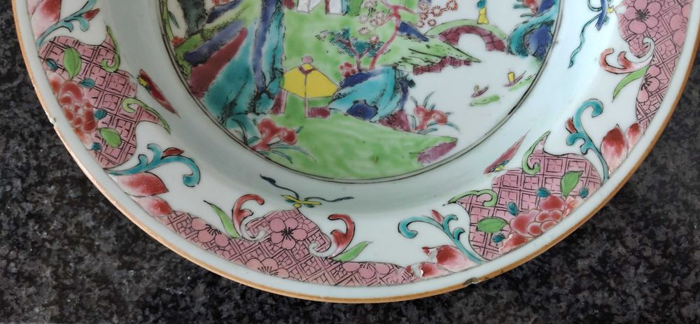 Prato Porcelana China Companhia das Índias reinado Yongzhen Séc.XVIII
