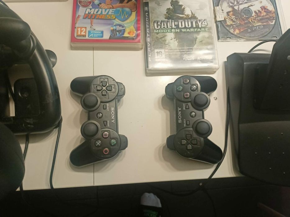 Konsola ps 3  500 gb duzy zestaw