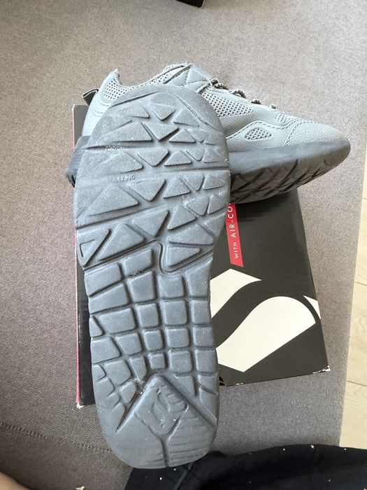 Дитячі кросівки Skechers 32 розміру