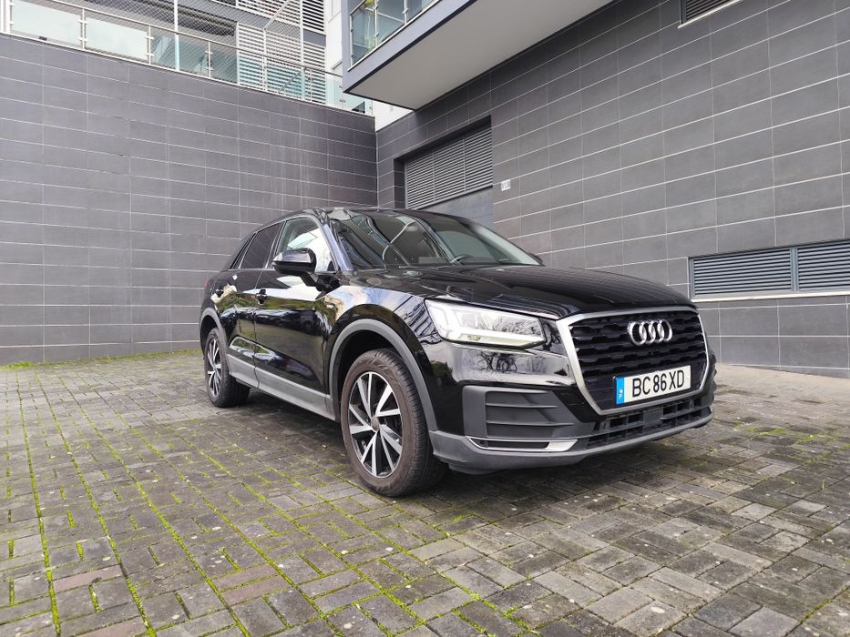 Audi Q2 30 tfsi SPORT Sline