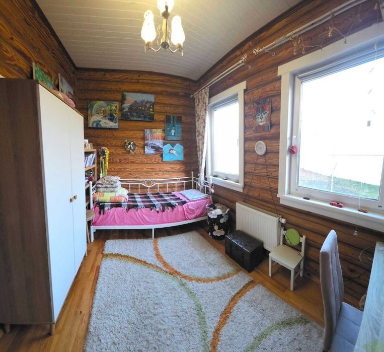 Нові Петрівці продаж будинку зруб 185 м кв 8соток