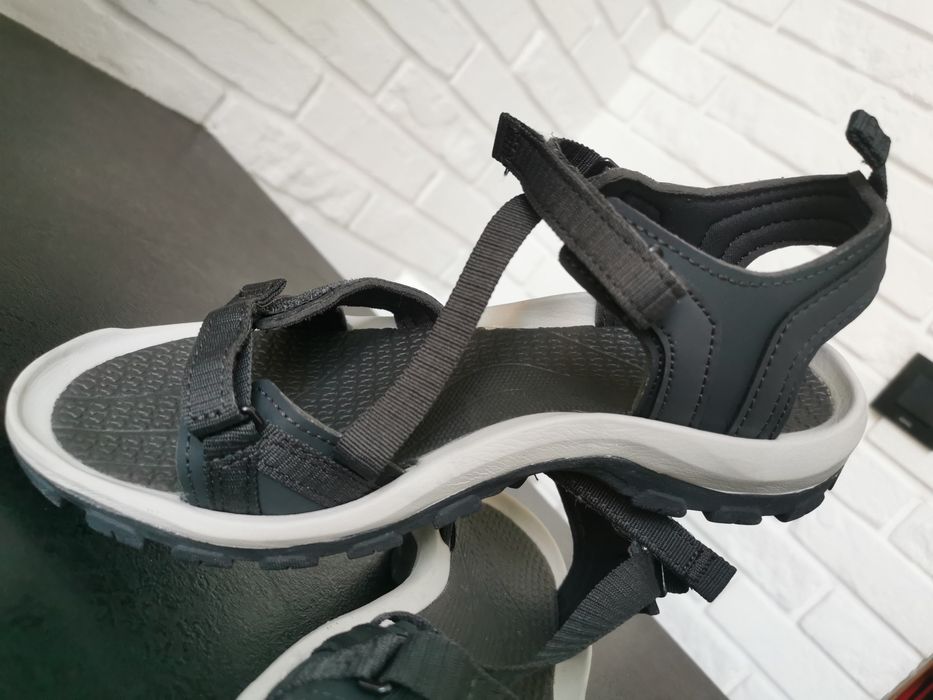 Sandaly turystyczne Quechua  rozmiar 39