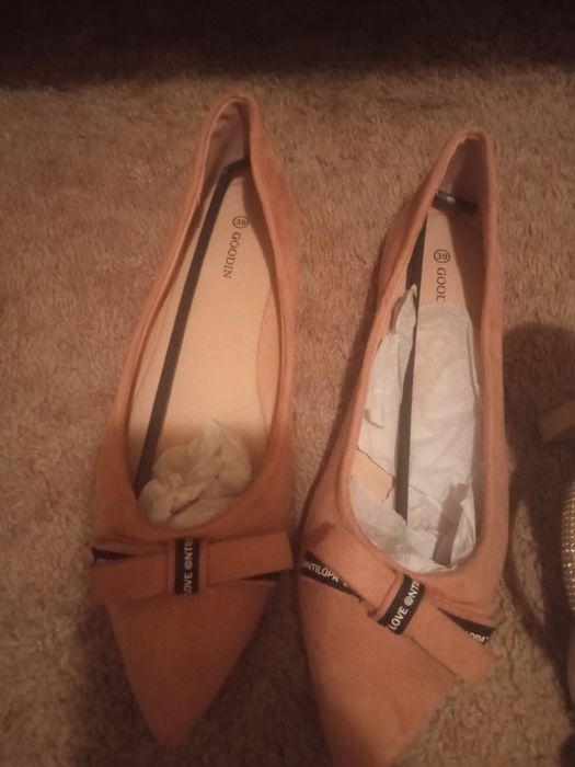 Baleriny łososiowe 39