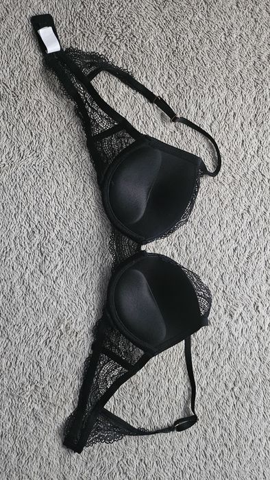 Biustonosz Sinsay 80C