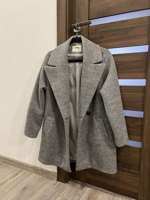 Пальто на осінь