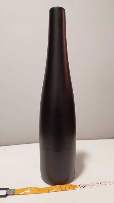Vaso Preto Moderno em forma de Garrafa para Decoração