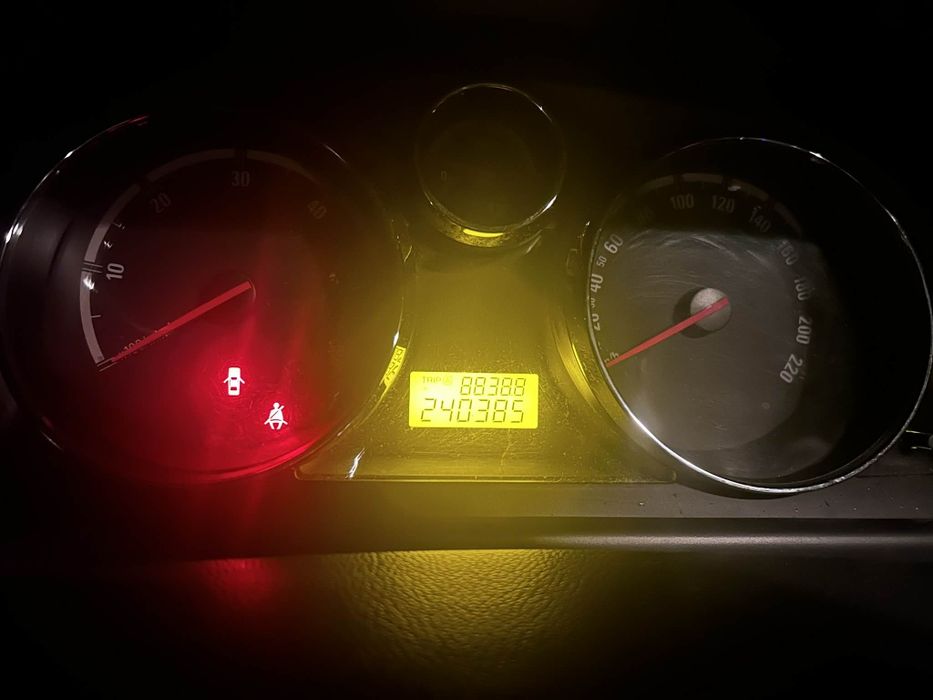 Opel Antara