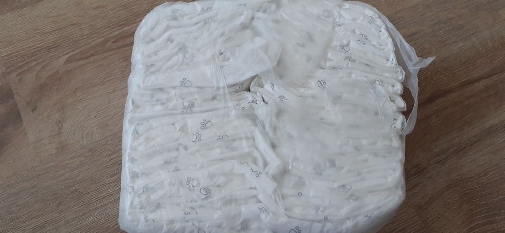 Pieluszki dla psa, nowe