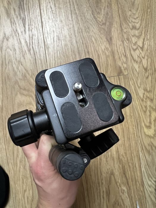 Olympus bezlusterkowiec OM-D E-M10 Mark III CZARNY