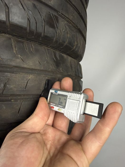 Літні шини 4шт R16 205/65C 107/105T Continental VanConti 2017 7,2-8,5м