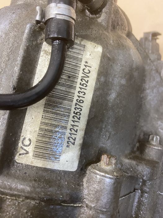 Reduktor Rodzielacz Skrzynka Rozdzielcza BMW E90 E91 2.0d N47