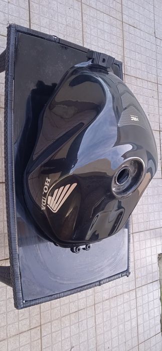Carnagensl (depósito combustível 150€)para Honda CBR 900(sc33)