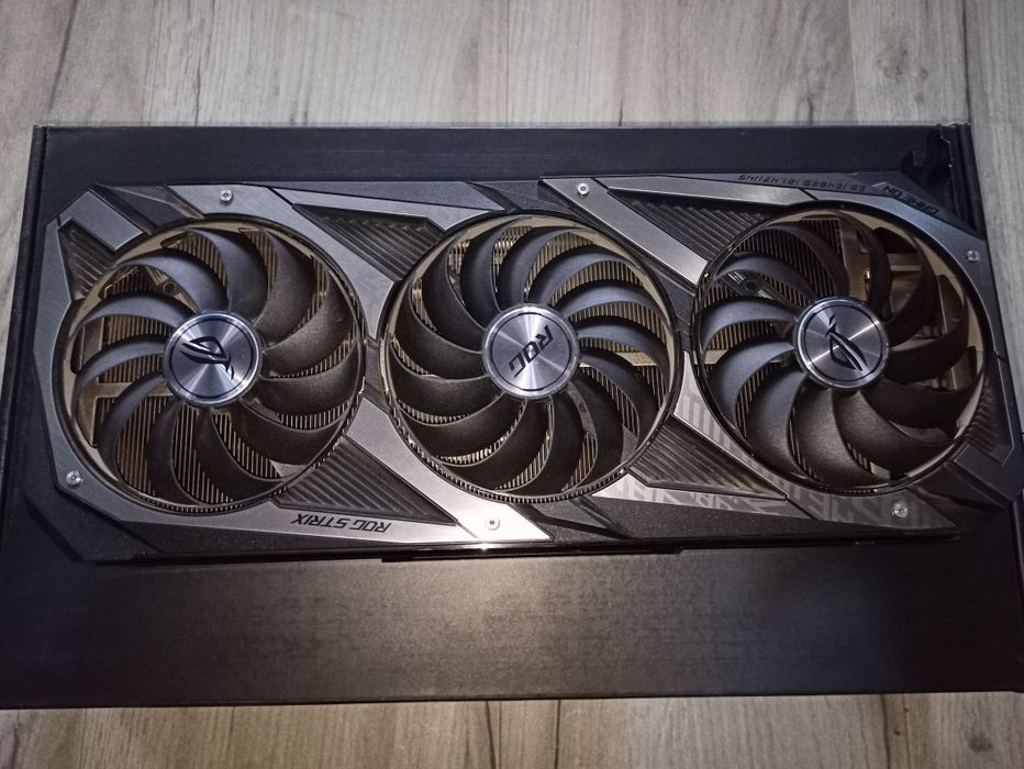 RTX 3080 Asus Strix OC