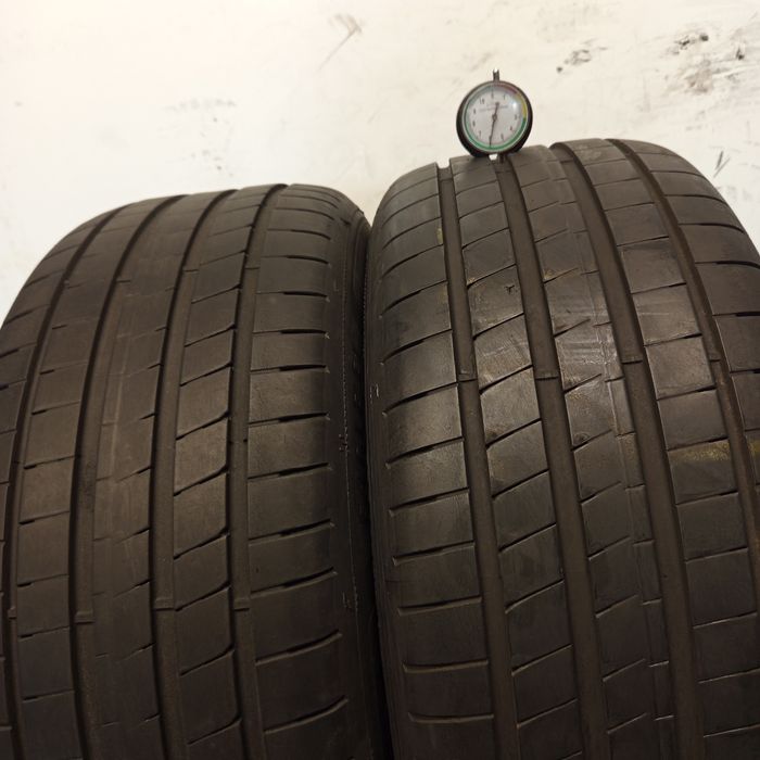 225/45R17 Goodyear Eagle