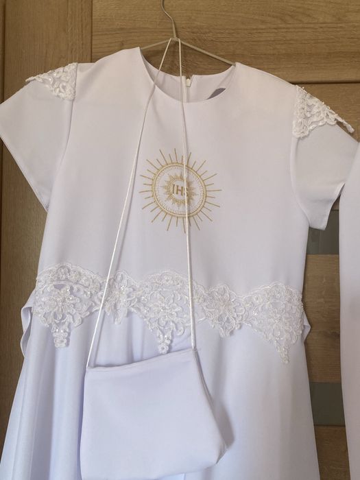 Sprzedam sukienkę komunijną